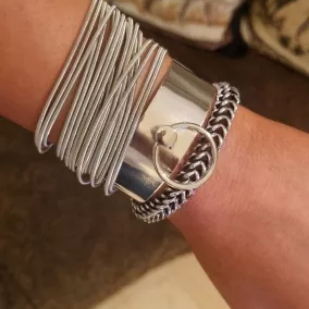 NEW 2 mm Platinum Plated Stainless Steel 316L Stackable Guitar String Bracelets - Picture 9 of 15